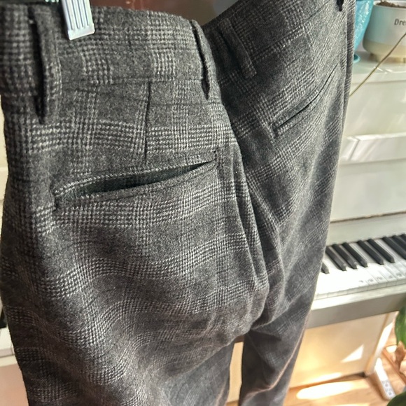 GAP Men's Gray Plaid Dress Pants 31 X 30 Wool Blend - Picture 15 of 16